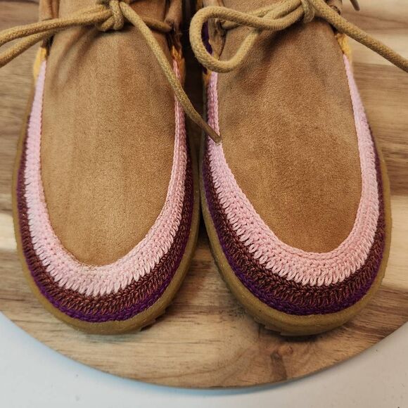 LaidBack London Komo Crochet Moccasin Saffron Suede Size 40 EU / 9 US - Picture 3 of 13